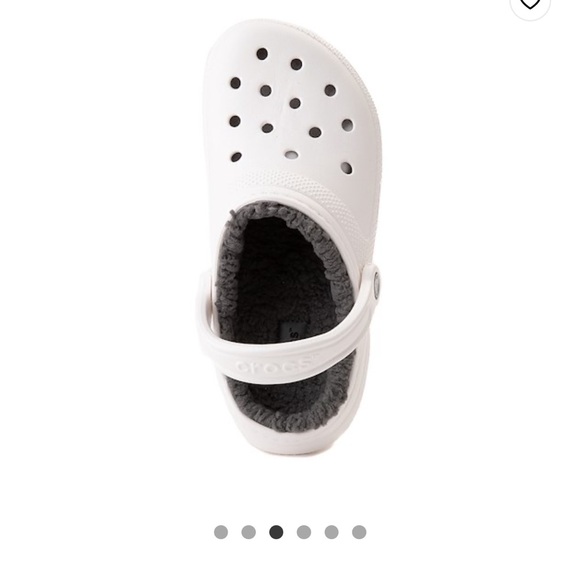 White Fuzzy-Lined Crocs | Men’s 6 / Women’s 8 | Classic Clog with Warm Lining - Picture 3 of 13